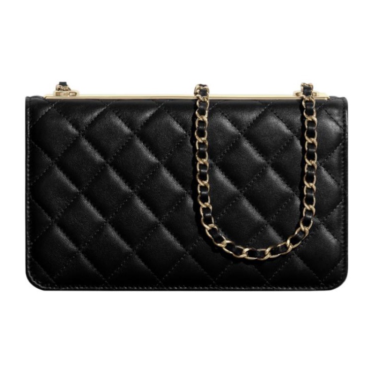 CHANEL WOC messenger bag